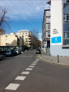 Lyon 7e - Rue Claude Veyron, depuis le bd des Tchécoslovaques