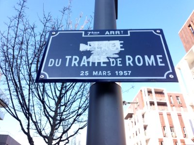 Lyon 7e - Place du Traité de Rome, plaque