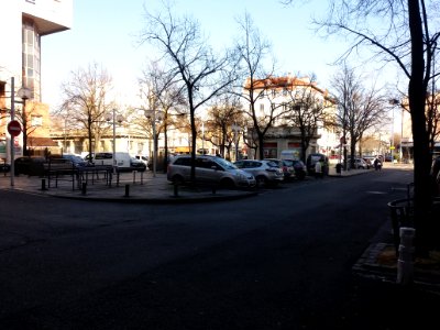 Lyon 7e - Place des Pavillons, vue d'ensemble