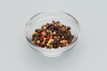 Peppercorns grains season photo