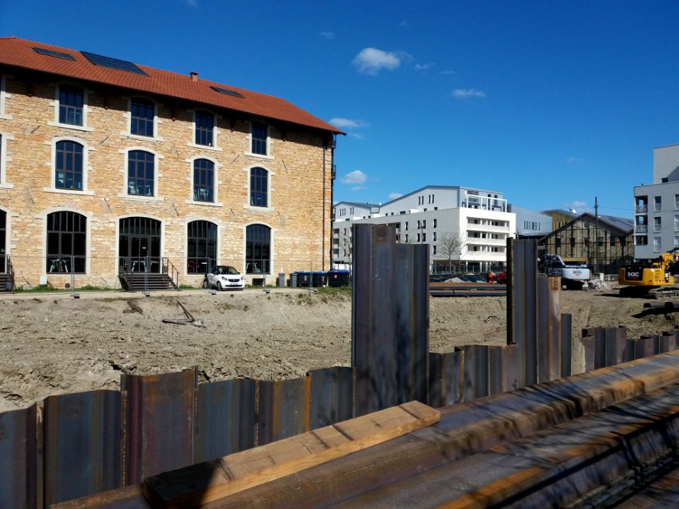 Lyon 7e - Rue Croix-Barret, nouveau chantier devant la petite halle de Gerland