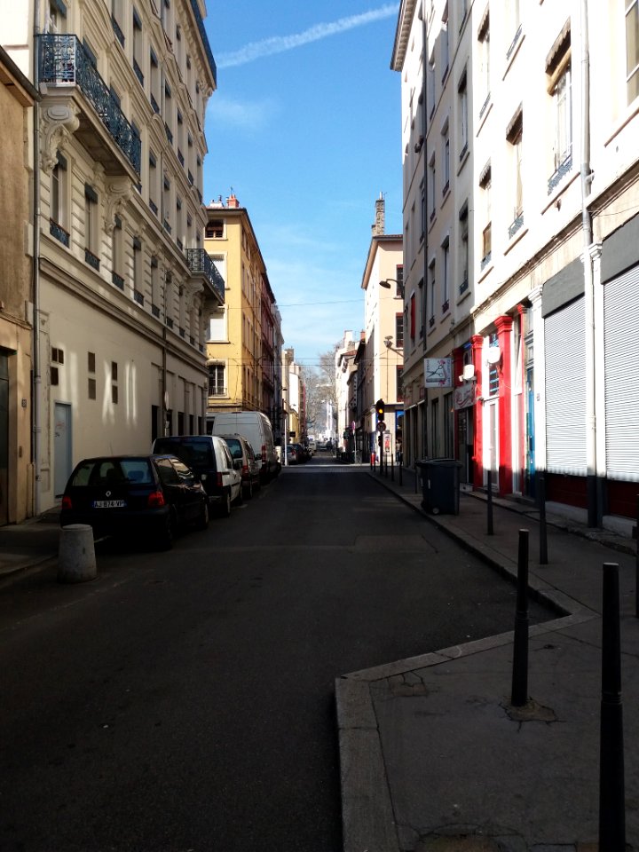 Lyon 7e - Rue d'Aguesseau, vers le Rhône