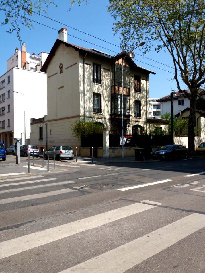 Lyon 3e - Avenue Félix Faure, maison au numéro 75