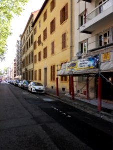 Lyon 2e - Rue Smith, ancien bâtiment religieux sur la place de l'Hippodrome (2)