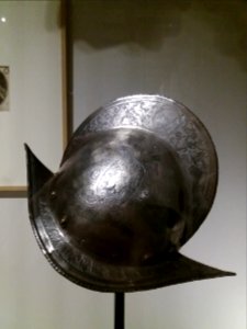 Lyon 2e - Un homme de la Renaissance - Olivier de Serres, casque dit Morion