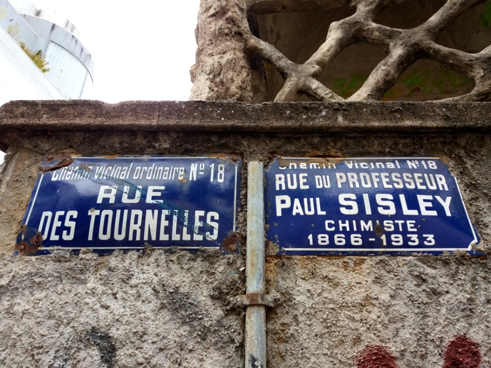 Lyon 3e - Rue du Professeur Sisley, plaque chemin vicinal N° 18, ancienne plaque rue des Tournelles
