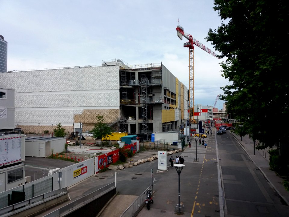 Lyon 3e - Rue du Docteur Bouchut, travaux d'extension du centre commercial