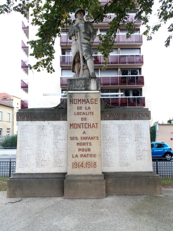 Lyon 3e - Rue Ferdinand Buisson, monument aux morts (1914-1918)