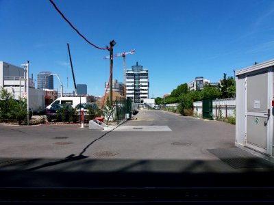 Lyon 3e - Rue du Général Mouton-Duvernet, chantier à l'angle de la rue Paul Bert, depuis les archives départementales