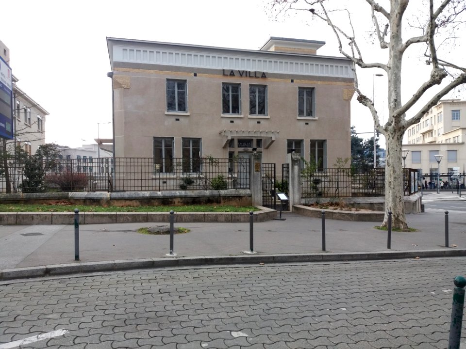 Lyon 3e - Place d'Arsonval, La Villa, par Thierry Marx