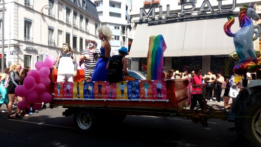 Lyon 3e - Quai Victor Augagneur - Marche des Fiertés 2021 - Cortège 11