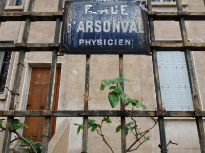 Lyon 3e - Place d'Arsonval, plaque
