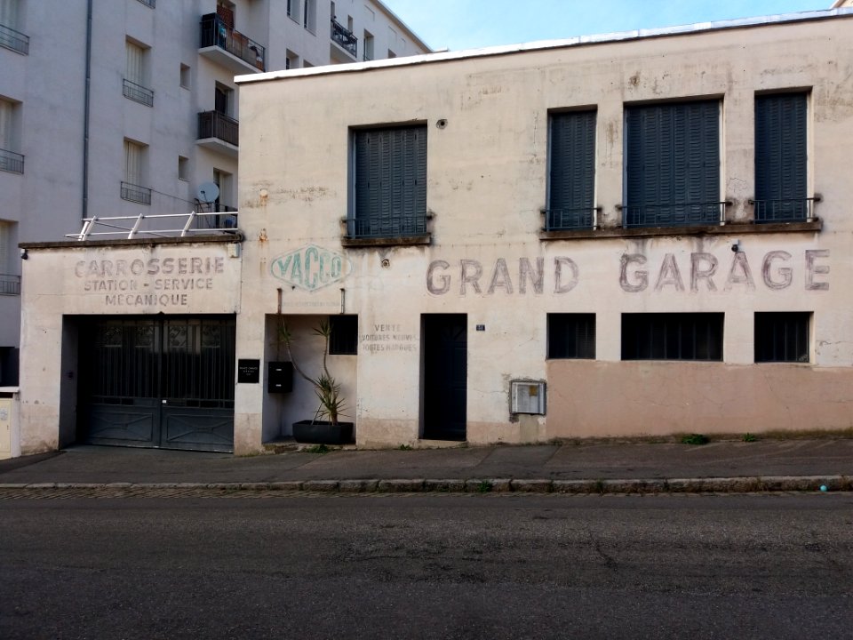 Lyon 3e - Rue Coignet, ancien garage