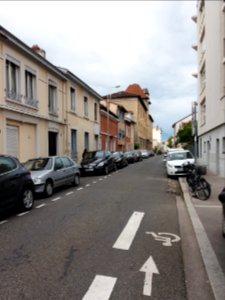 Lyon 3e - Rue Antoinette - Depuis la place Antoinette