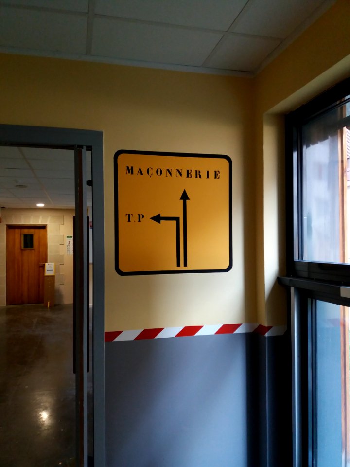 Lyon 3e - Rue Feuillat, Fédération Compagnonnique des Métiers du Bâtiment (09)