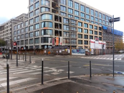 Lyon 7e - Avenue Jean Jaurès - Immeubles en construction à l'angle de la rue des Girondins