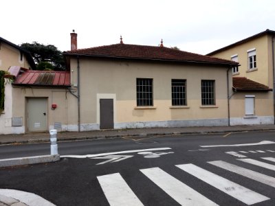 Lyon 3e - Rue Ferdinand Buisson - Bâtiment du collège Pierre Termier
