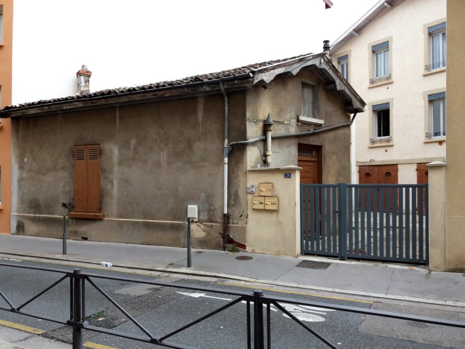 Lyon 3e - Rue Antoinette - Maison au numéro 25