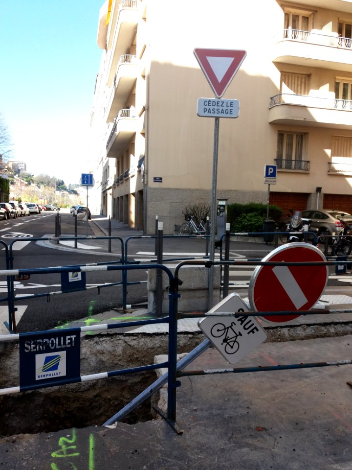 Lyon 6e - Rue Godefroy, travaux à l'intersection avec la rue Docteur Mouisset