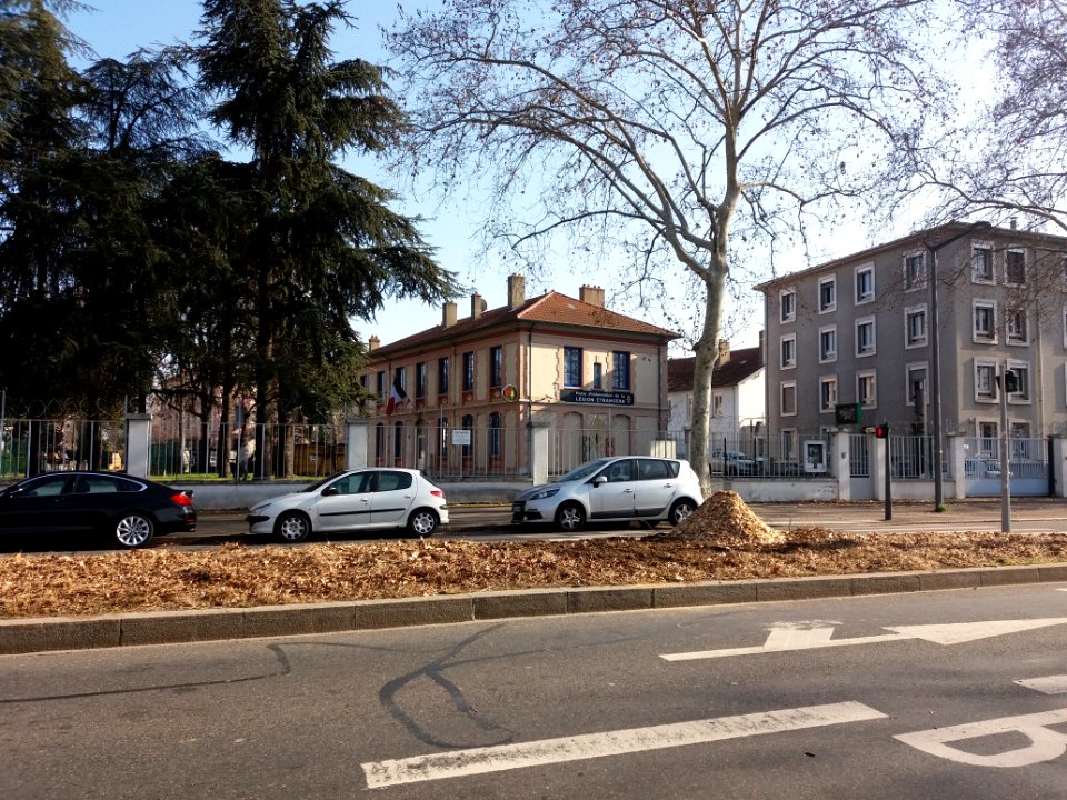 Lyon 7e - Avenue Leclerc, quartier Général Frère, poste d'information de la Légion étrangère