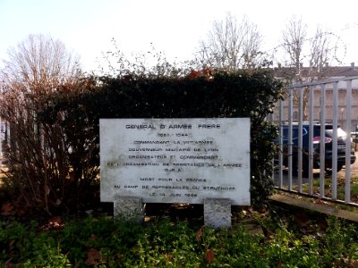 Lyon 7e - Avenue Leclerc, entrée du quartier Général Frère, plaque photo