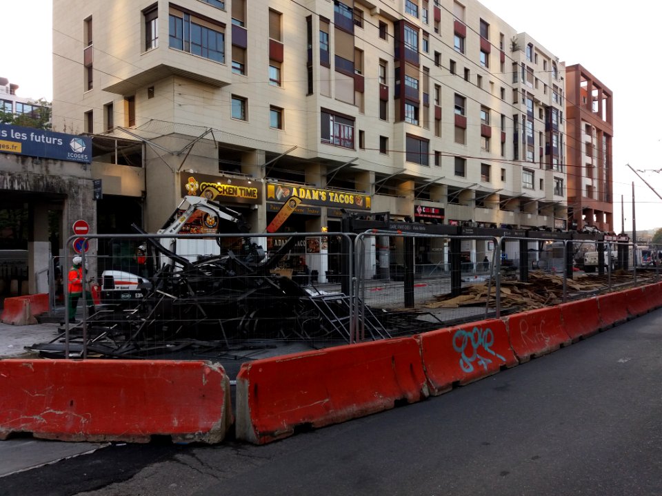 Lyon 3e - Boulevard Vivier Merle - Arrêt Gare Part-Dieu Vivier Merle - Destruction des arrêts de bus