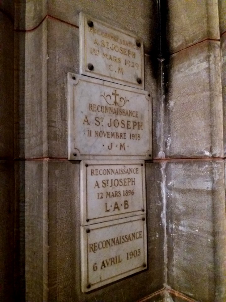 Lyon 7e - Église Saint-André, plaques reconnaissance à saint Joseph