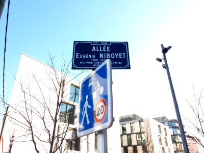 Lyon 7e - Allée Eugénie Niboyet, plaque