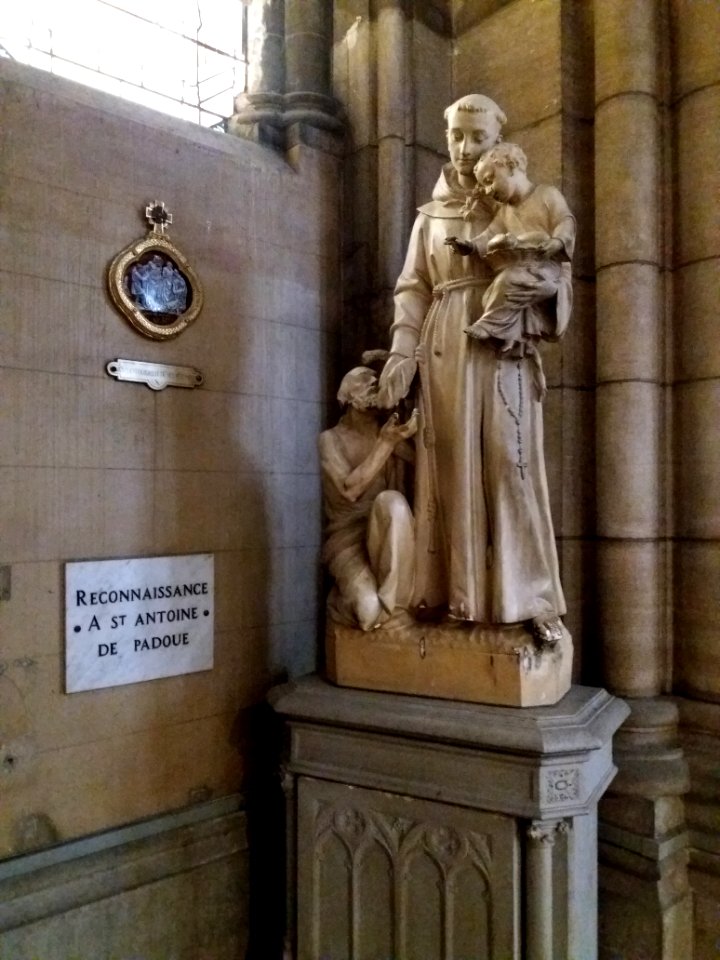 Lyon 7e - Église Saint-André, statue de saint Antoine de Padoue