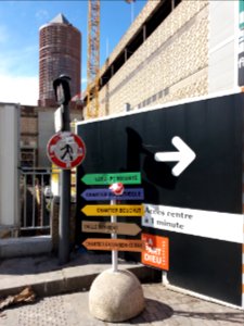 Lyon 3e - Boulevard Vivier-Merle, panneaux d'indication des chantiers