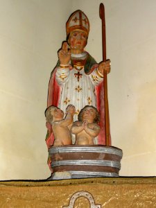 Lussault-sur-Loire (Indre-et-Loire) Église, statue St.Nicolas