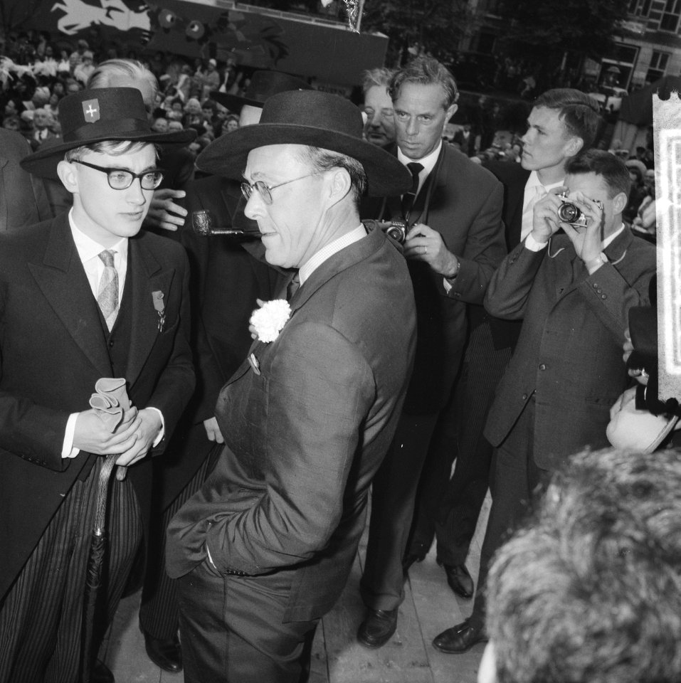 Lustrum Amsterdamse studenten, prins Bernhard met Mexicaanse hoed, Bestanddeelnr 914-0518