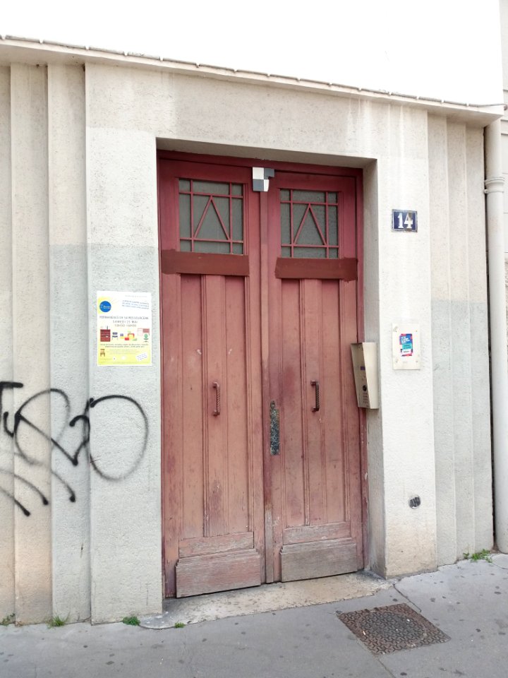 Lyon 1er - Rue des Chartreux, porte au numéro 14