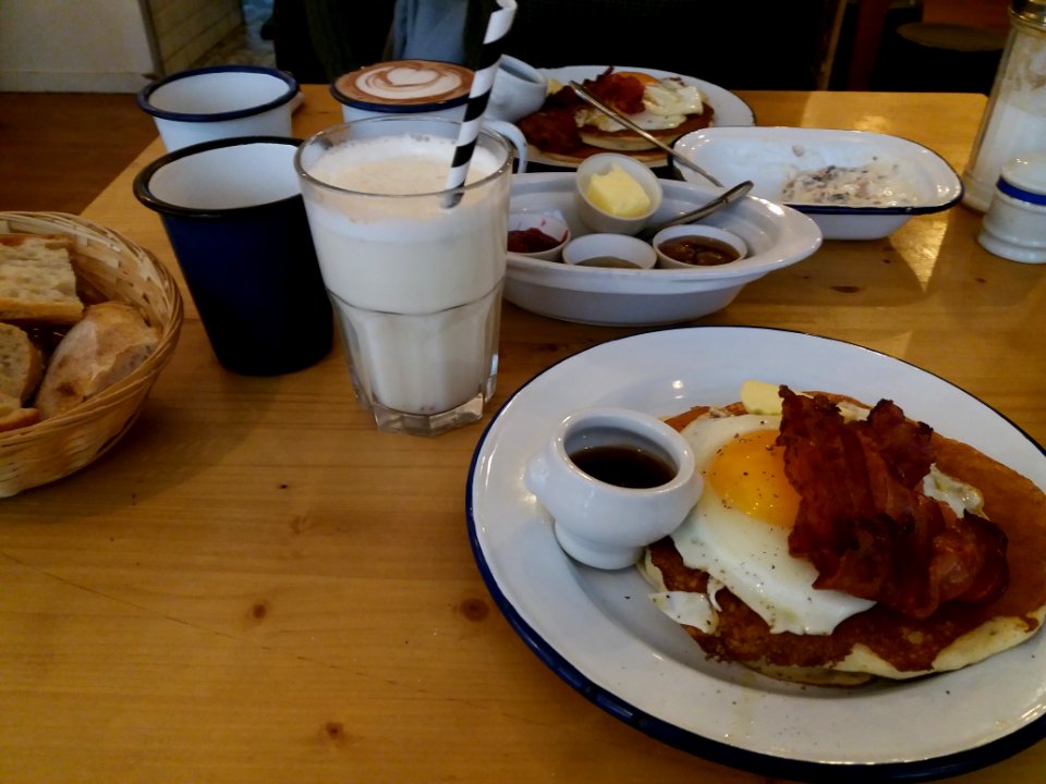 Lyon 1er - Rue des Pierres Plantées - Le Desjeuneur, pancakes au bacon