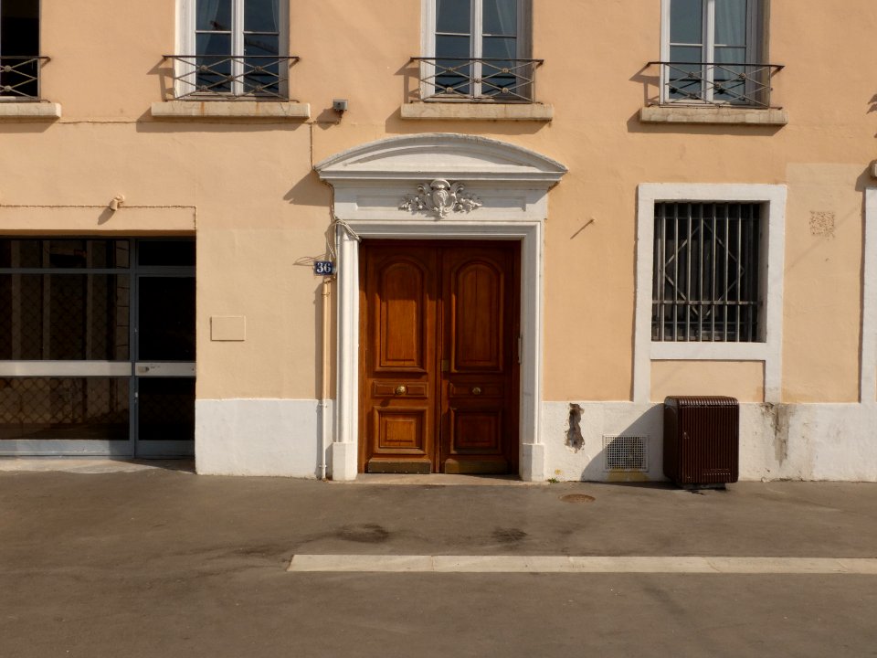 Lyon 1er - Quai Saint Vincent - Porte au numéro 36