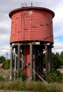 Lusk redwood water tank (5)