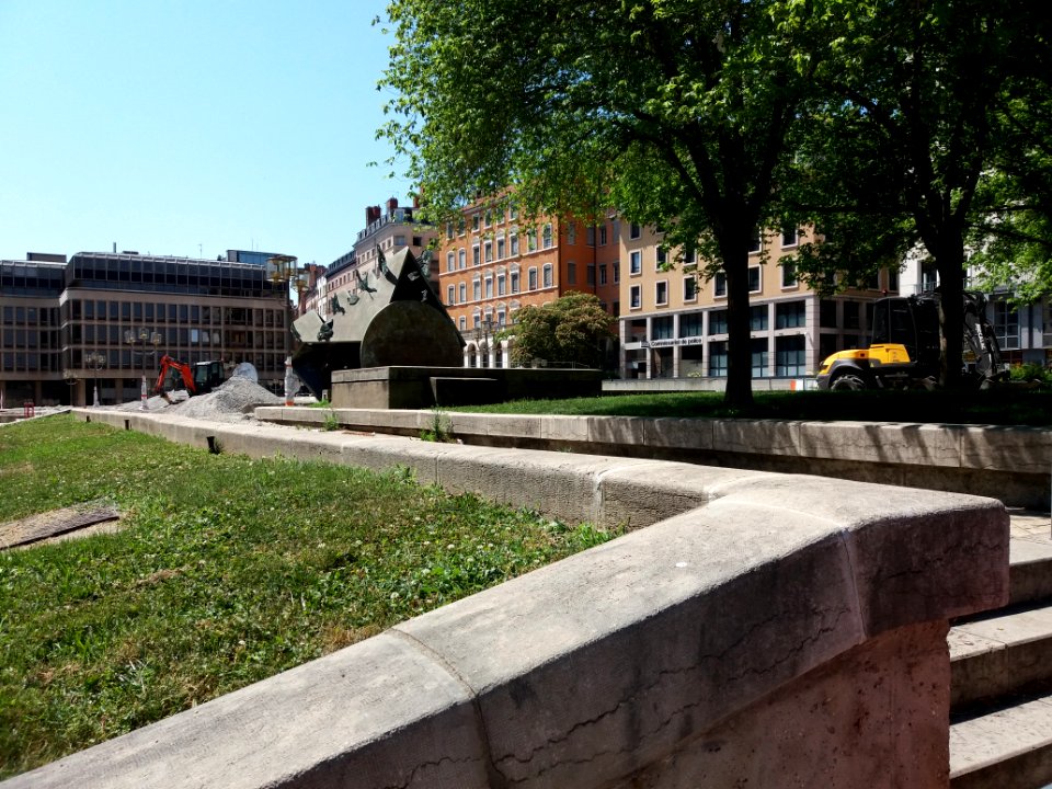 Lyon 1er - Place Louis Pradel, travaux de l'été 2019 (2)