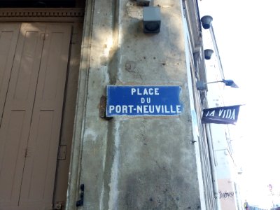 Lyon 1er - Place du Port-Neuville, plaque