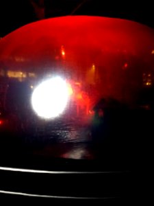 Lyon 1er - Place Gabriel Rambaud - Fête des lumières 2019, robot torche dans sa bulle, de face