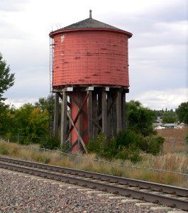 Lusk redwood water tank (2)