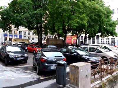 Lyon 1er - Place Chardonnet, vue depuis la montée du Perron