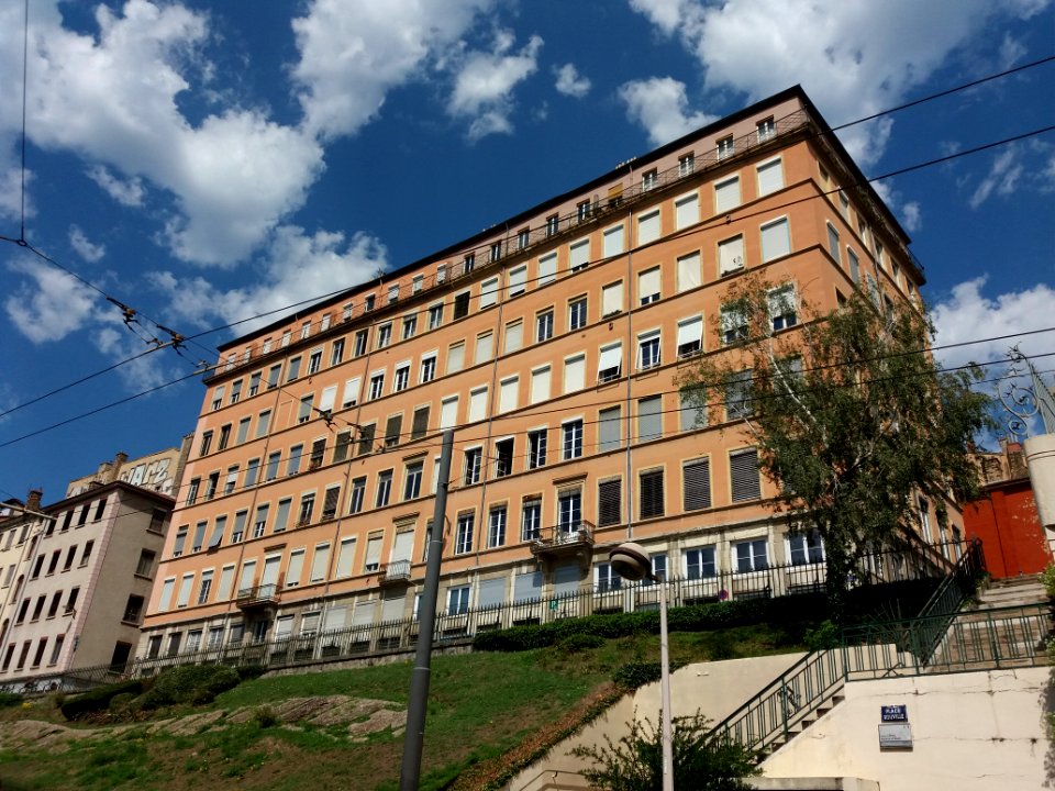 Lyon 1er - Place Rouville, maison Brunet