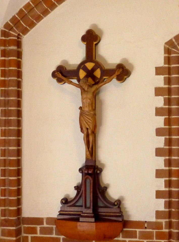 Lutherkirche (Berlin-Wilhelmsruh) Kruzifix