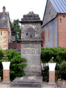Luzoir (Aisne) oratoire, rue de la Chapelle