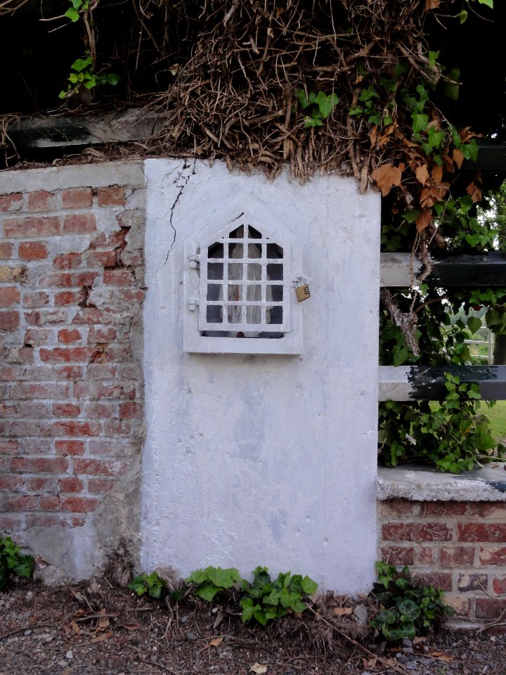Luzoir (Aisne) niche - oratoire