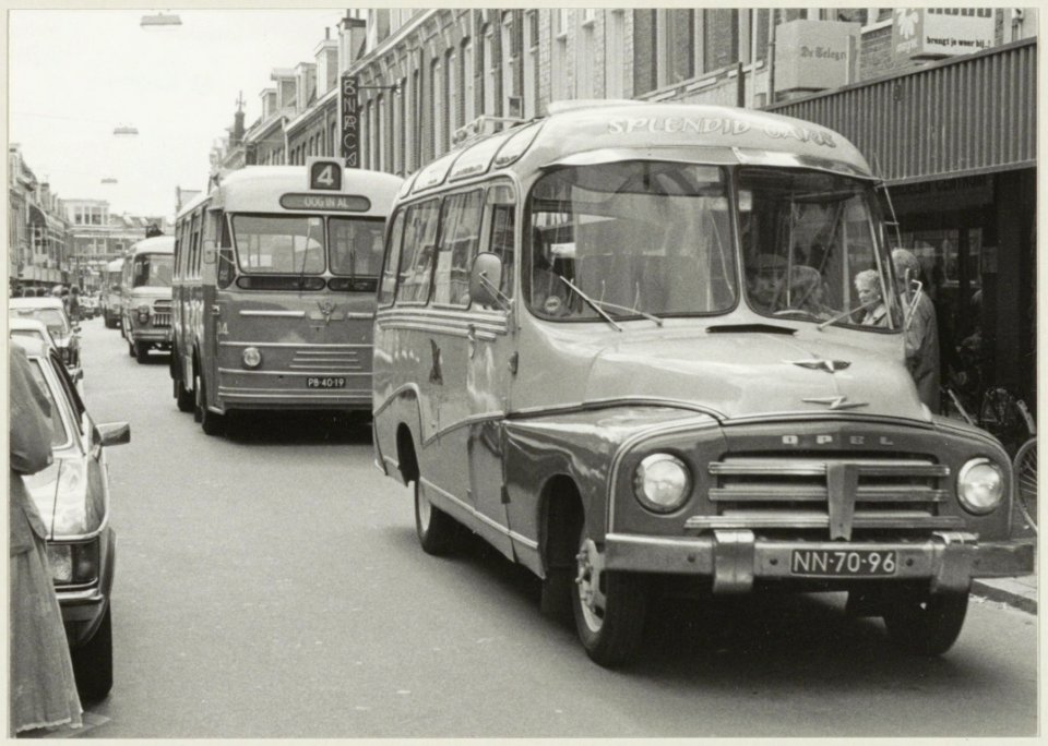 Lustrumviering Vereniging Oude Autobussen. NL-HlmNHA 54005704