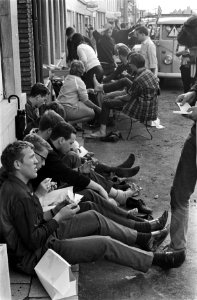 Lunchpauze in de plaats Zaffelare, Bestanddeelnr 919-6464
