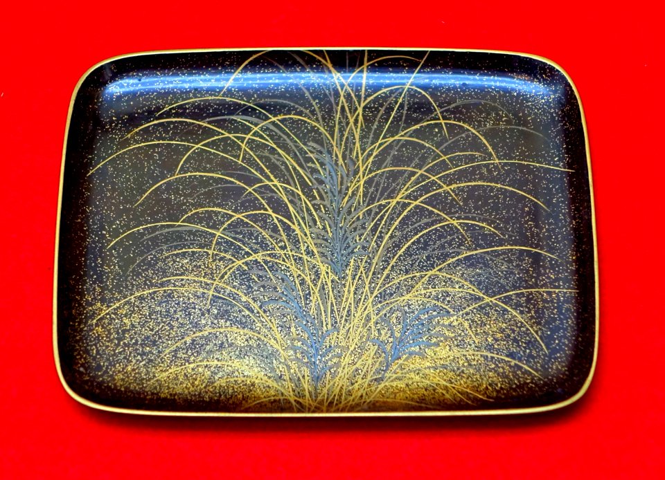 Lunch box, Edo period (detail) - Exhibition Room - Shinise Kinenkan Museum - Nagamachi - Kanazawa, Japan - DSC00291
