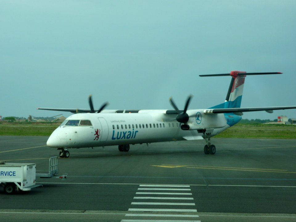 LuxairQ400(LX-LGC)bastia