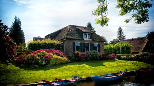Village holland house photo